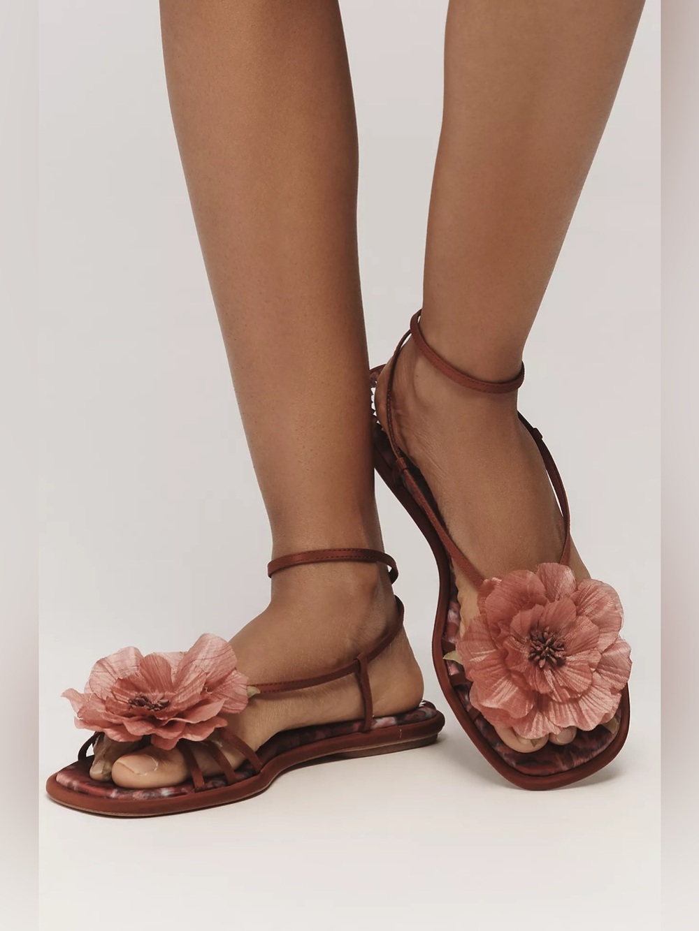 NWOT Circus By Sam Edelman Olana Flower Sandals Size 7